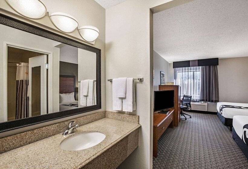 هتل La Quinta By Wyndham N Little Rock   Mccain Mall