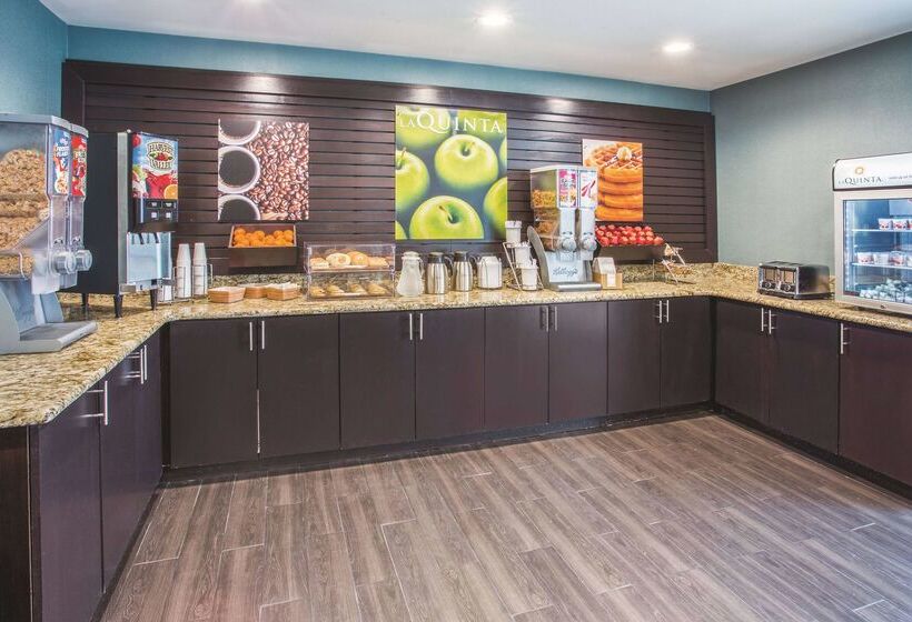 酒店 La Quinta By Wyndham O Fallon, Il   St. Louis
