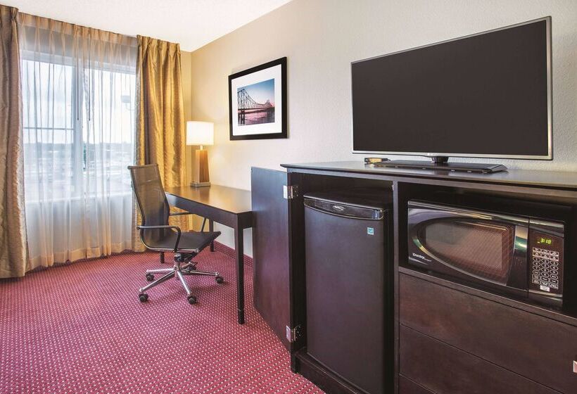 酒店 La Quinta By Wyndham O Fallon, Il   St. Louis