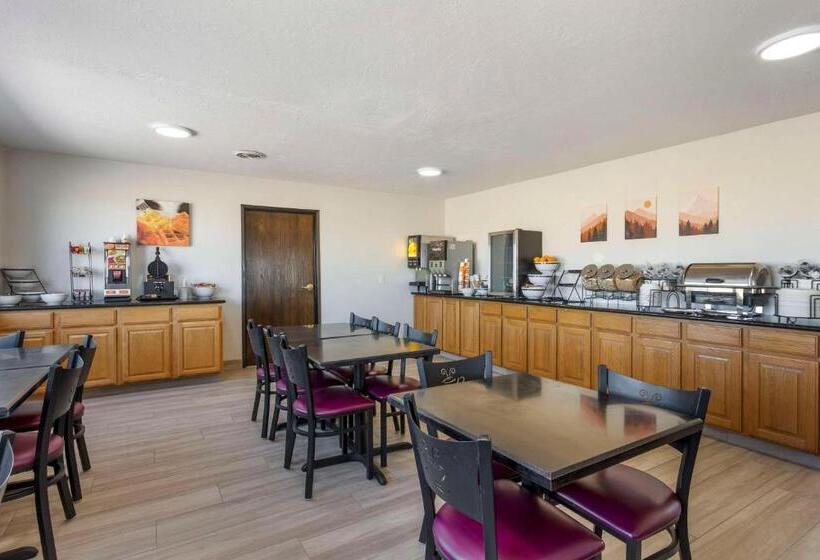 فندق Quality Inn & Suites Fillmore I15