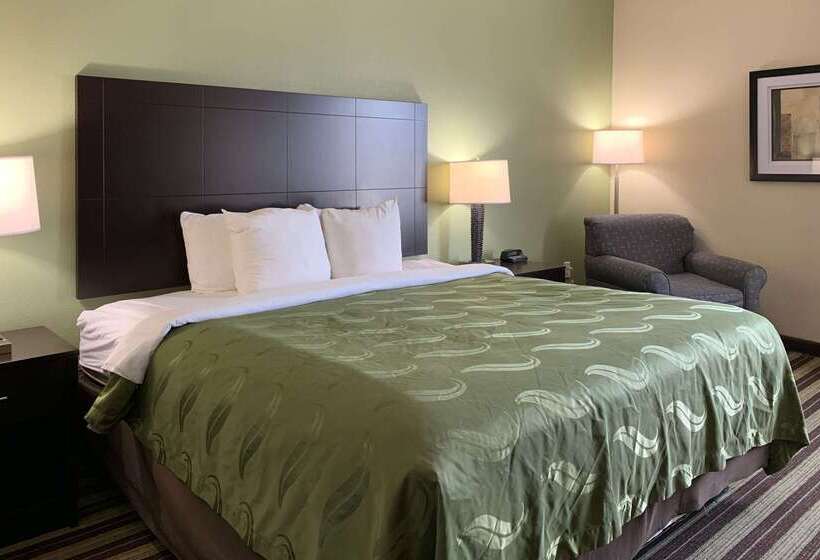 בית מלון כפרי Quality Inn & Suites
