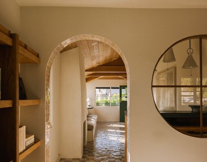 ホテル Sonder Woods Cove