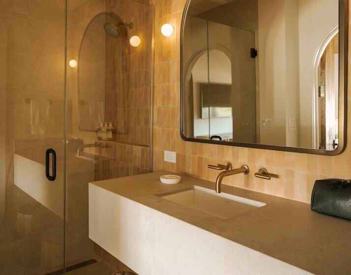 ホテル Sonder Woods Cove