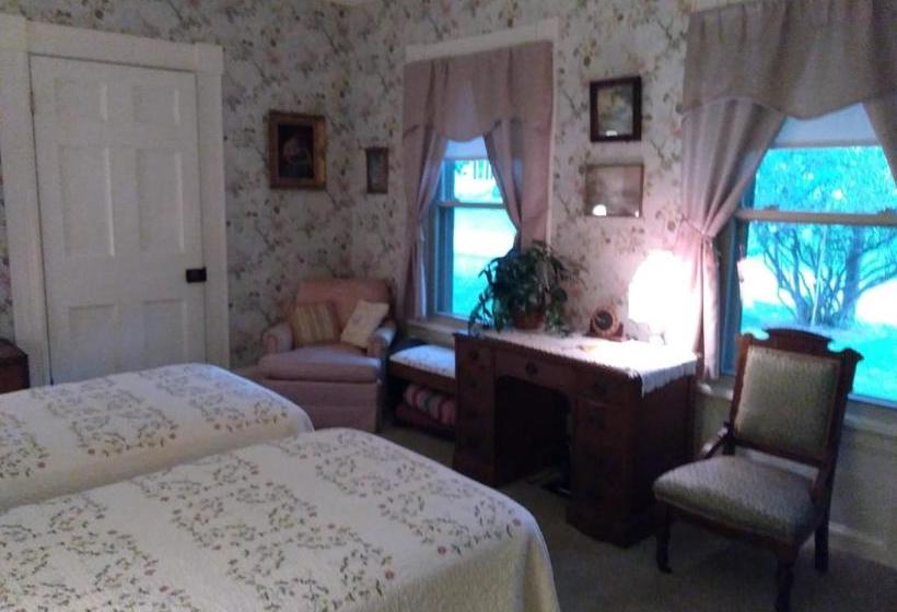 مبيت وإفطار Couture Farm At Millstone Hill