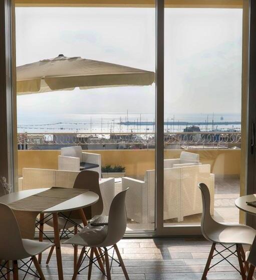 مبيت وإفطار La Terrazza Dei Colori