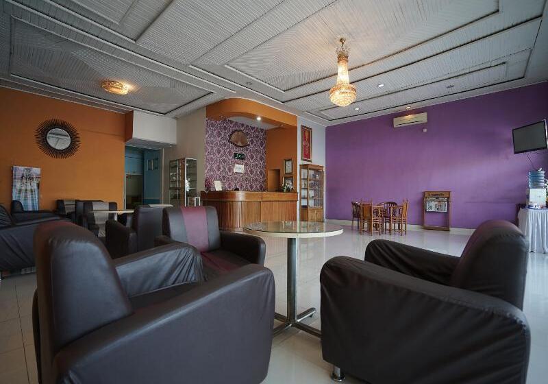 هتل Oyo 1441  Dempo Permai