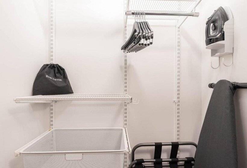 Отель Towneplace Suites By Marriott Thousand Oaks Agoura Hills