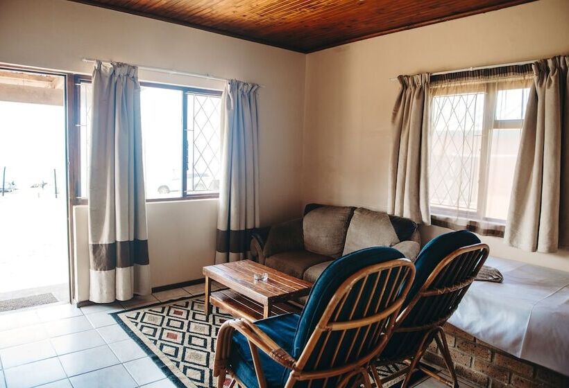 Port Edward Holiday Resort
