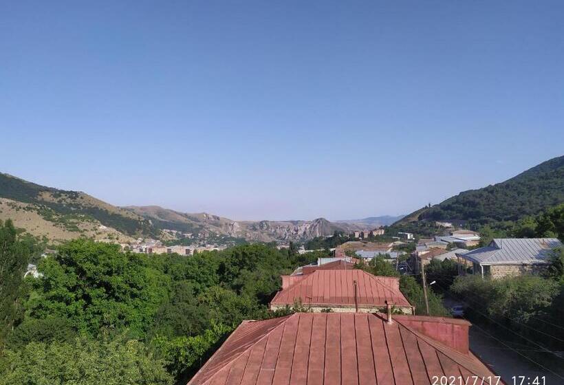 پانسیون Verishen Guest House B&b