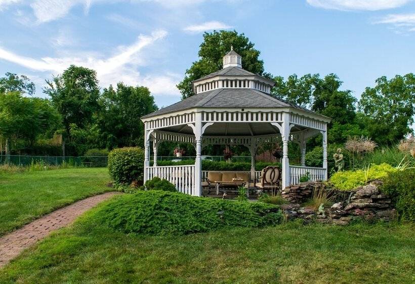 مبيت وإفطار The Shepherd's Inn