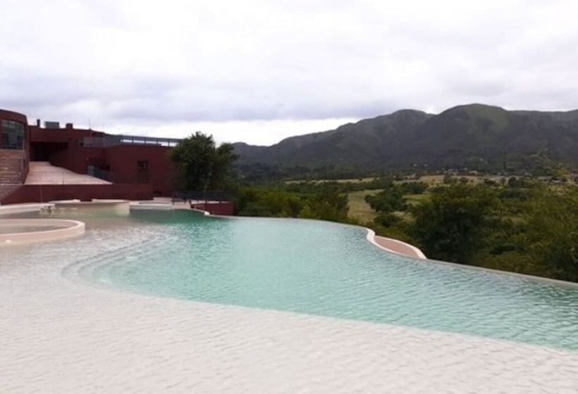 فندق Pueblo Nativo Resort Golf & Spa