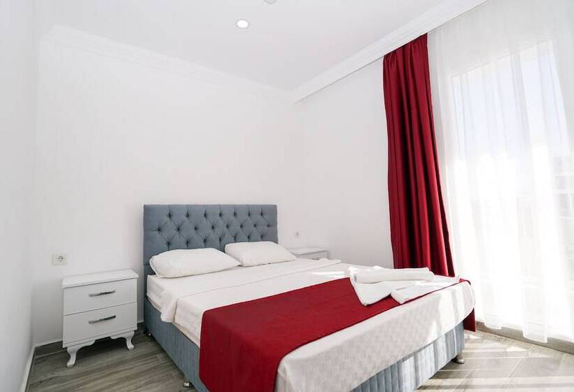 çi̇çek Apart Otel
