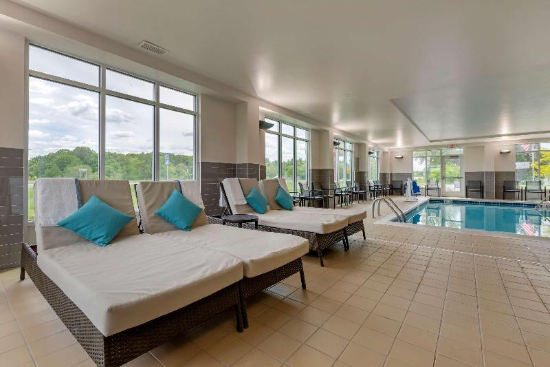 فندق Best Western Plus Isanti