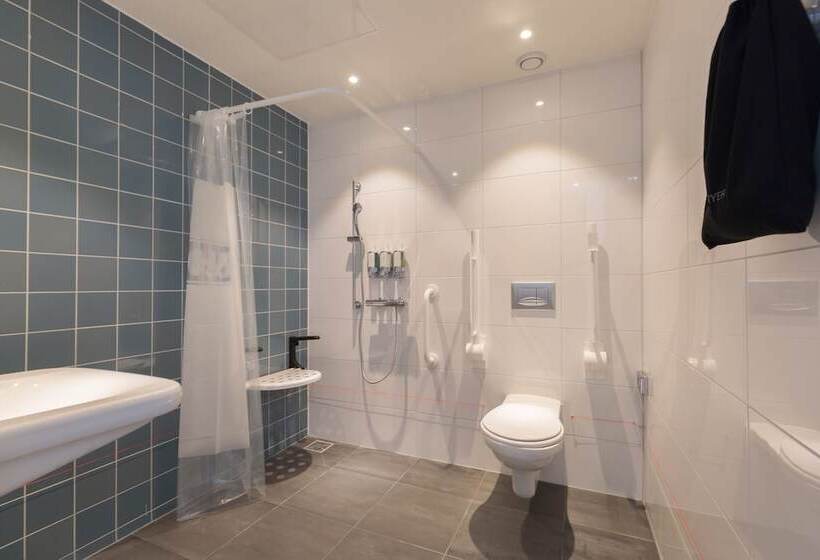 هتل Hampton By Hilton Utrecht Central Station