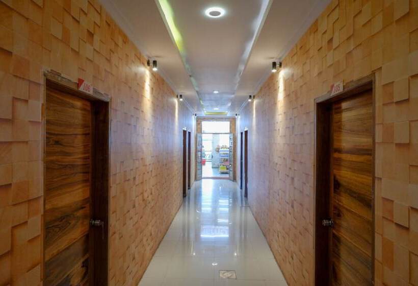 فندق Reddoorz Syariah Near Universitas Negeri Gorontalo 2