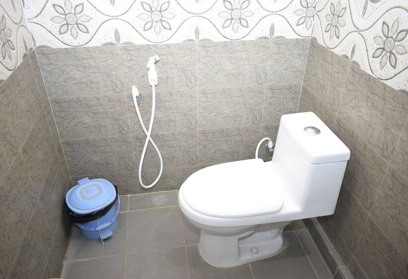 هتل Viswa Residency By Azalea