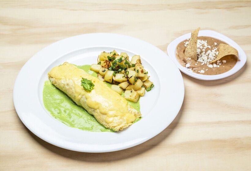 فندق Maioris Kumate Culiacán