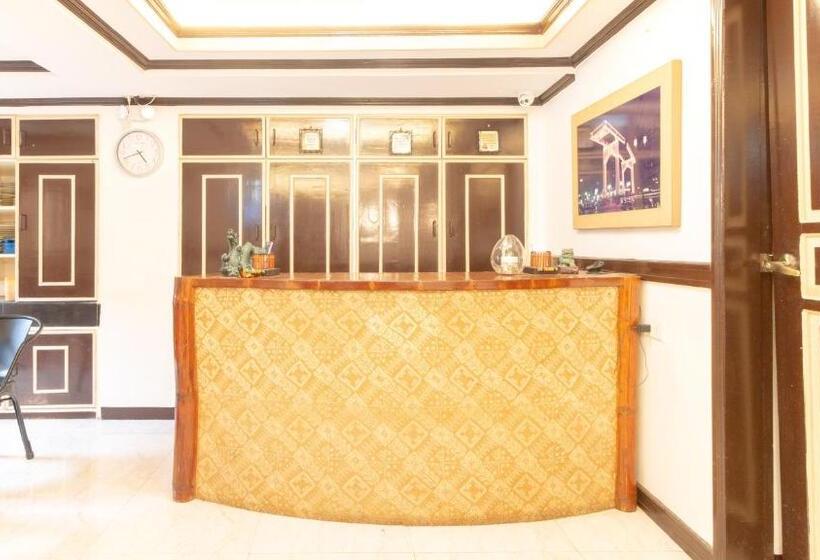 בית מלון כפרי Reddoorz At Minas Place 1 Tacloban