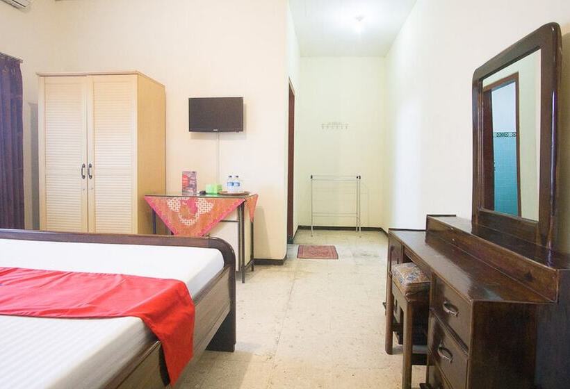 هتل Reddoorz Syariah @ Jalan Gajah Mada