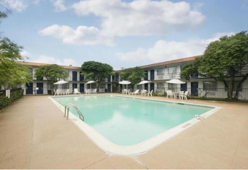 בית מלון כפרי Americas Best Value Inn Fort Worth/hurst