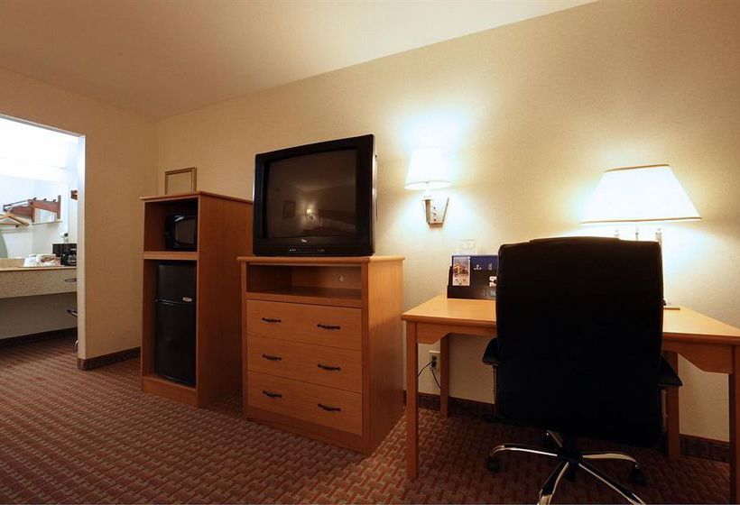 Отель Americas Best Value Inn And Suites Desoto