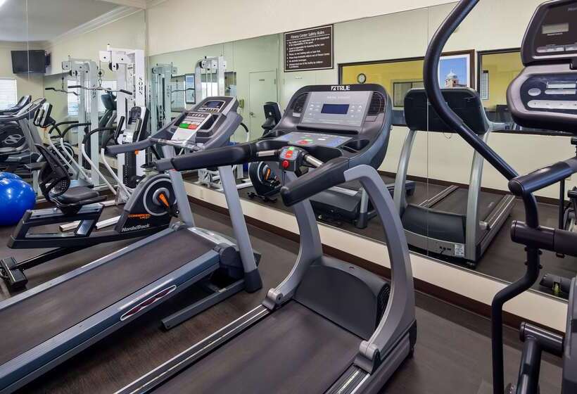 هتل Best Western Inn & Suites