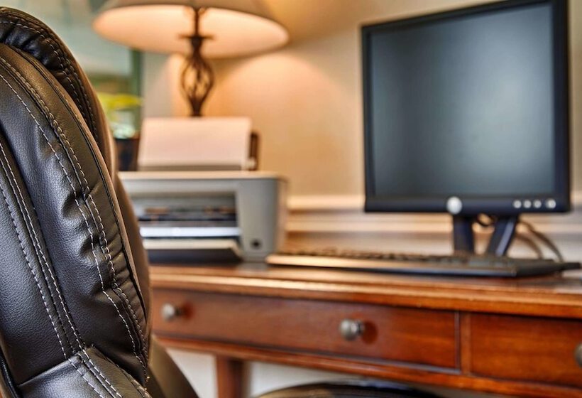 فندق Best Western Inn At Face Rock