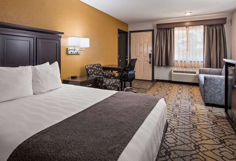 בית מלון כפרי Best Western Of Harbor Springs