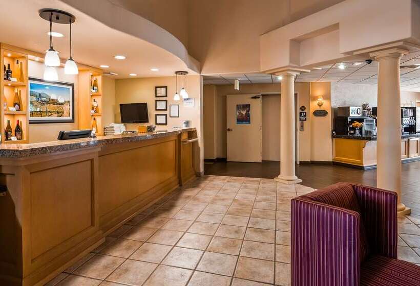 בית מלון כפרי Best Western Plus Caldwell Inn & Suites