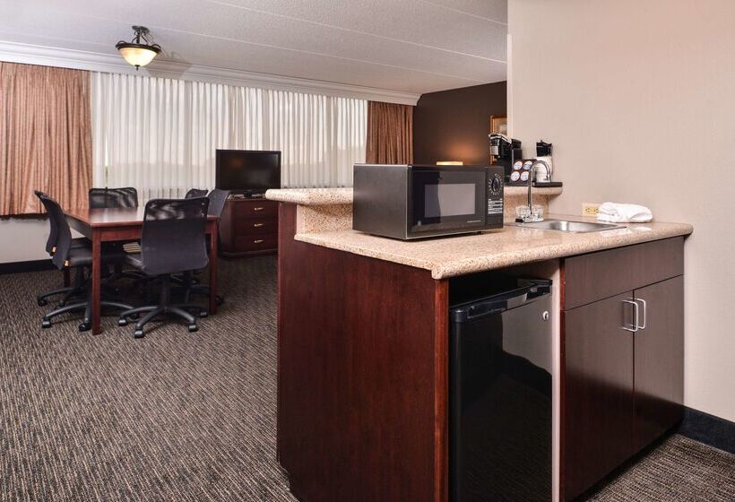 ホテル Best Western Plus Kelly Inn