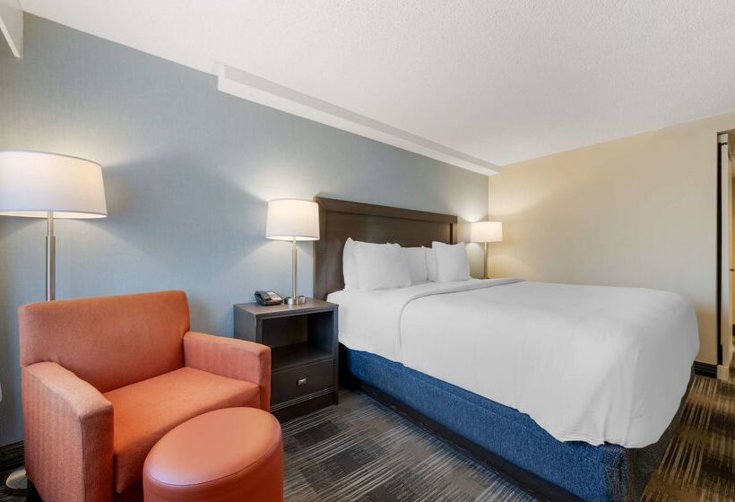 هتل Best Western Plus Alexandria Fort Belvoir