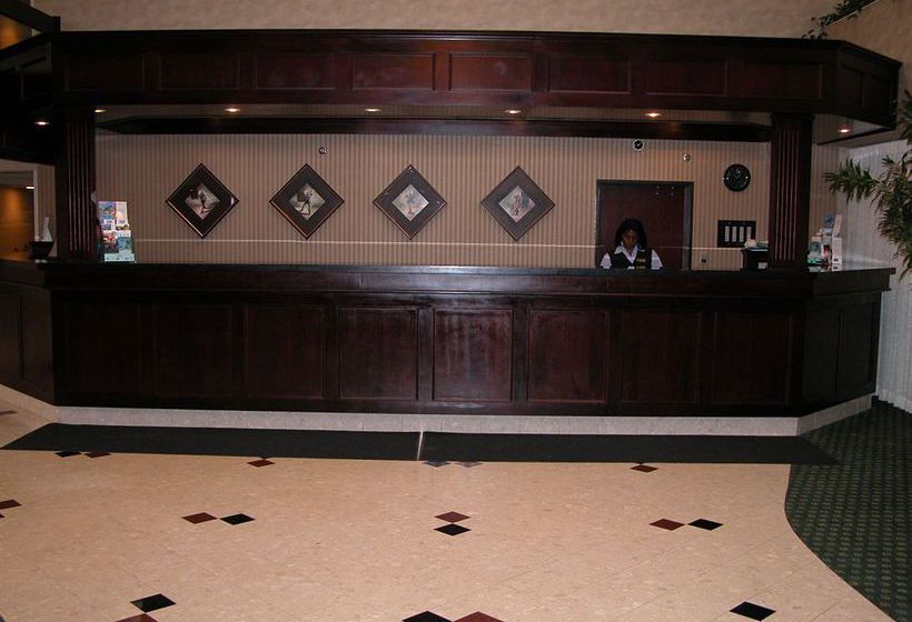 בית מלון כפרי Radisson  Detroitfarmington Hills