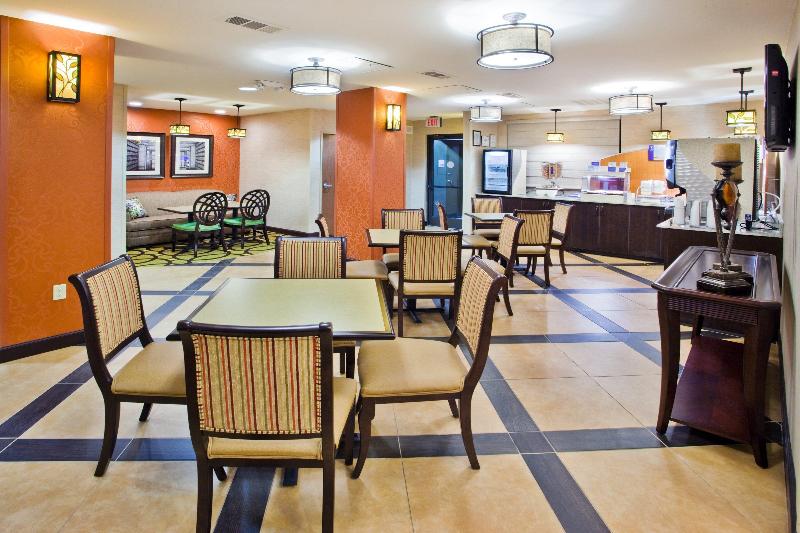 Отель Holiday Inn Express Peachtree Corners Norcross, An Ihg