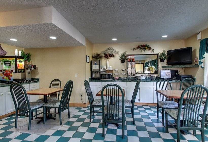 Отель Key West Inn  Roanoke