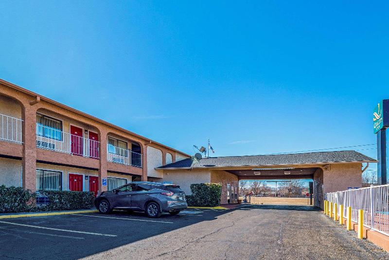 ホテル Quality Inn Glenpool  Tulsa