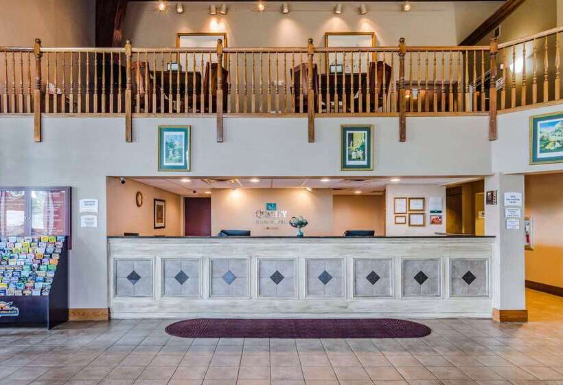 בית מלון כפרי Quality Inn & Suites