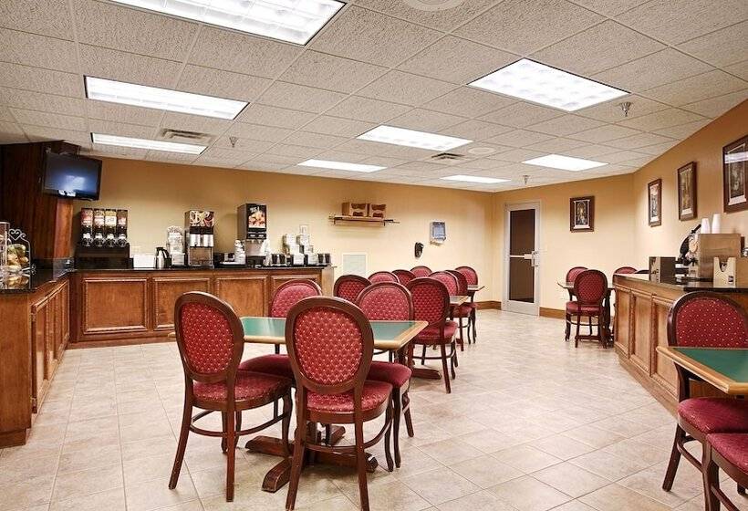 בית מלון כפרי Quality Inn & Suites