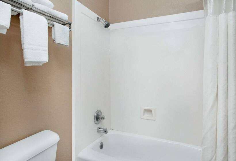 호텔 Super 8 By Wyndham Bastrop Tx