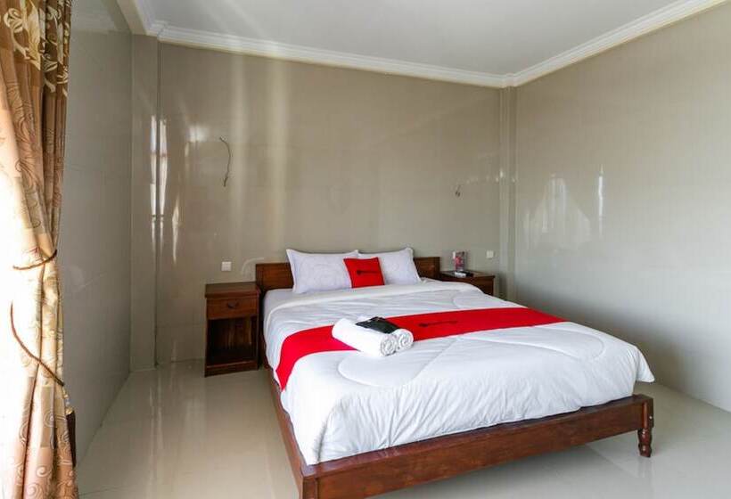 هتل Reddoorz Near Parangtritis Beach