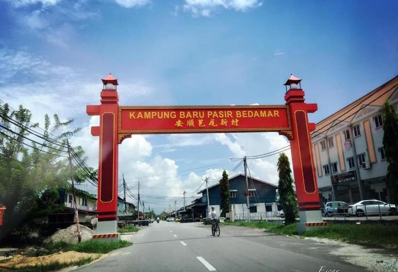 پانسیون Rick Home Teluk Intan