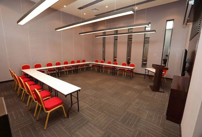 هتل The Green Park Gaziantep