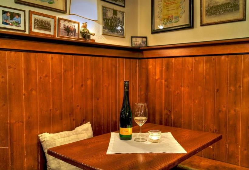 ホテル Gasthof König