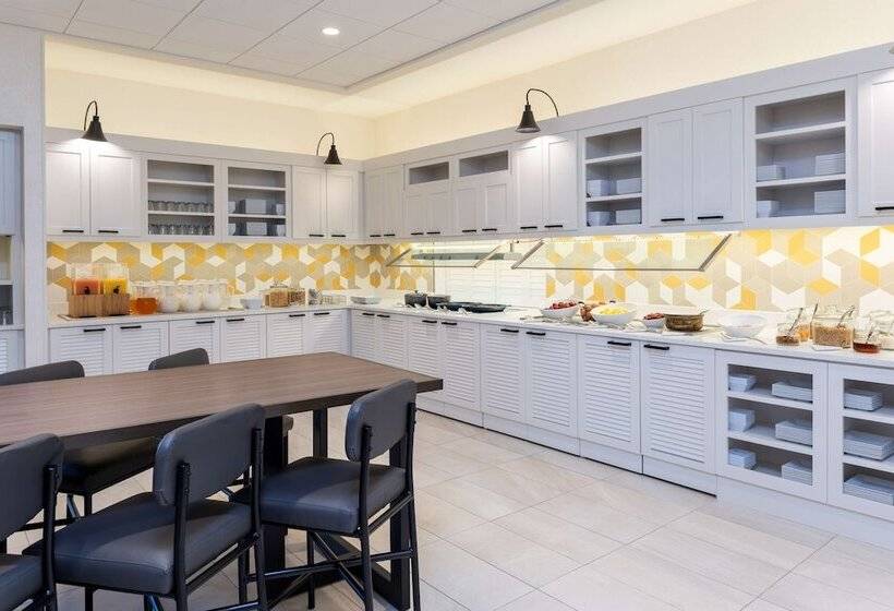 هتل Hyatt Place Flint/Grand Blanc