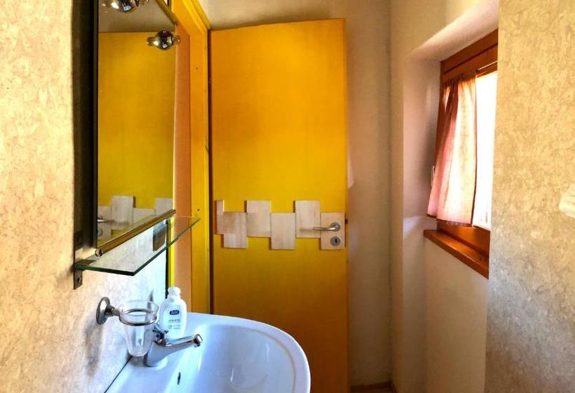 مبيت وإفطار Agriturismo Cavria