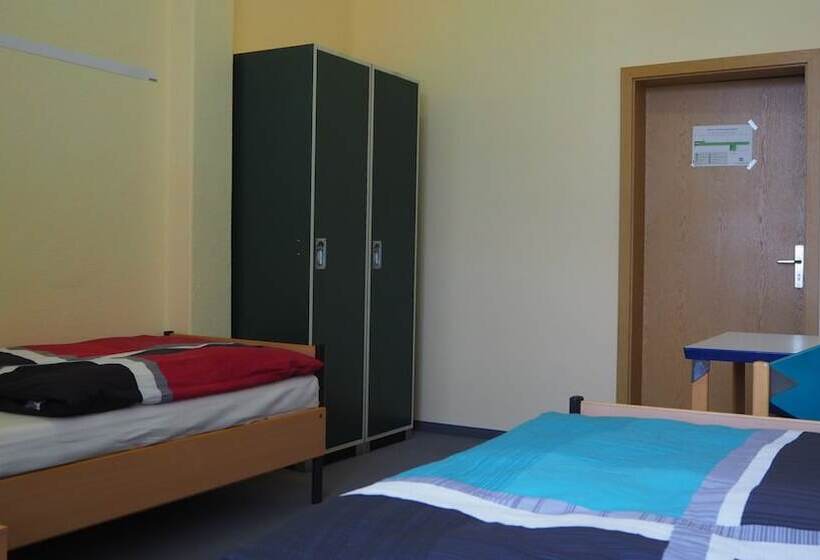 Hostel Jo Si