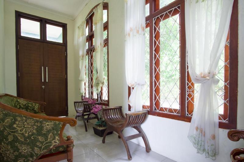 ペンション Reddoorz Syariah Near Ngade Lake