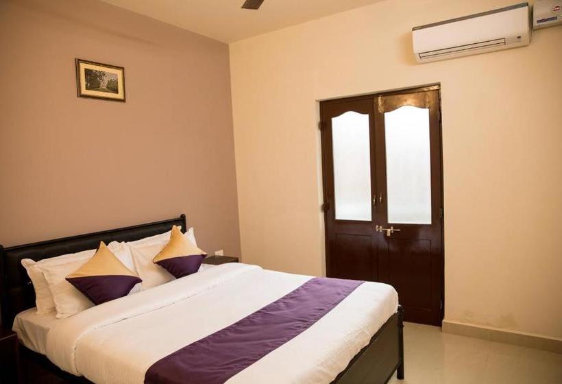 هتل Dom Carlos Resort