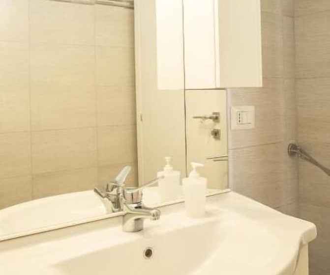 B & B Raffaello