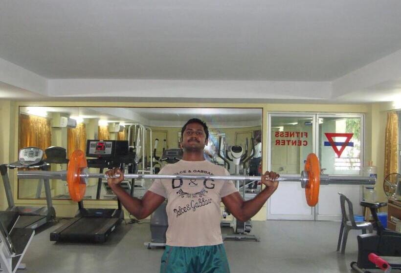 בית מלון כפרי Ymca Program Centre