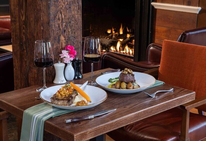 Boar's Head Resort